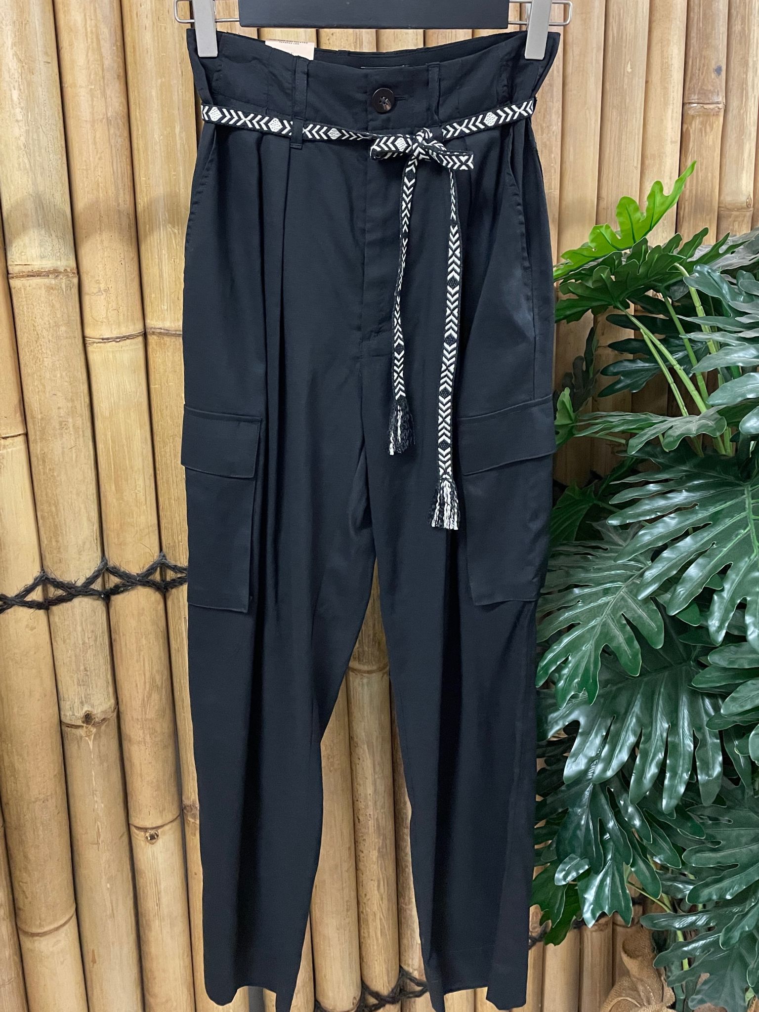 e shop (16) Παντελόνι Isla μαύρο - Image 1