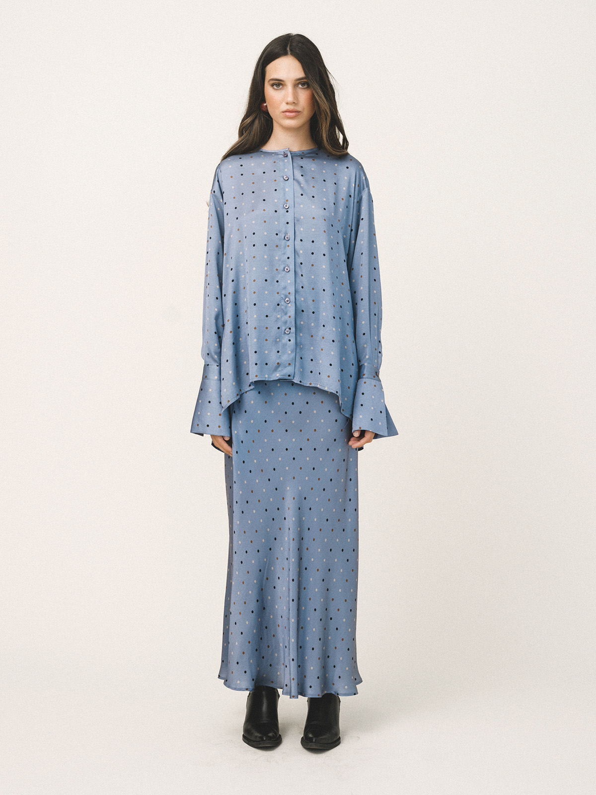 Love-and-alicia-fw26-055 Tasha Shirt μπλε πουά - Image 1