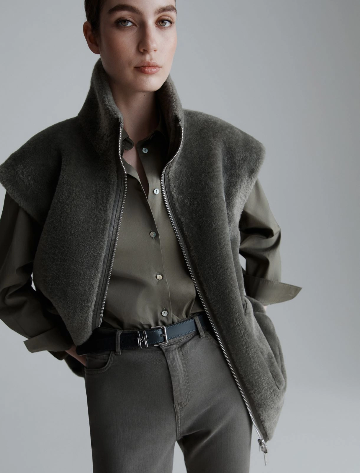 3456015502002-d-naval_normal Διπλής όψης γιλέκο Olive - Image 1