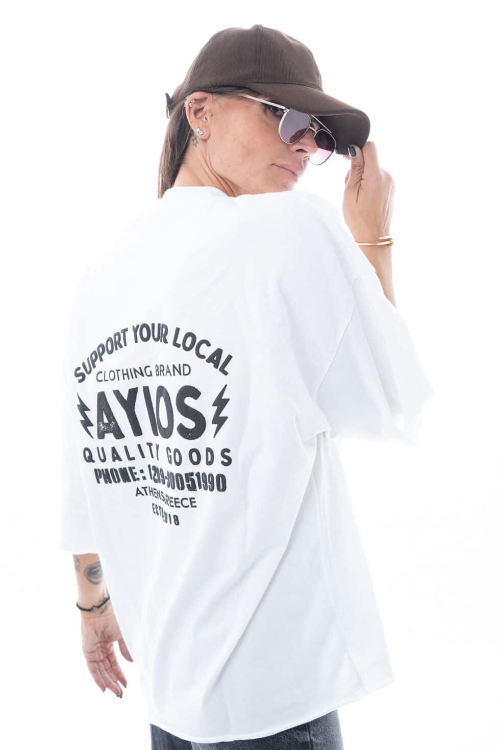 KOV09243-980x1470 Tshirt Local White - Image 1